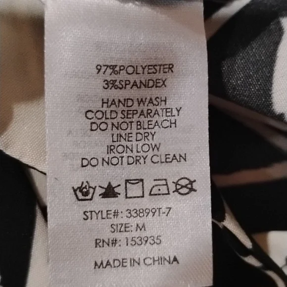 NWT Velvet Fleur top - Picture 6 of 6